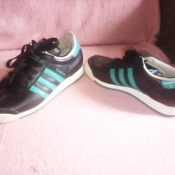 Adidas Shoes Unisex Size 5.5 Black & Green - Picture 4 of 13